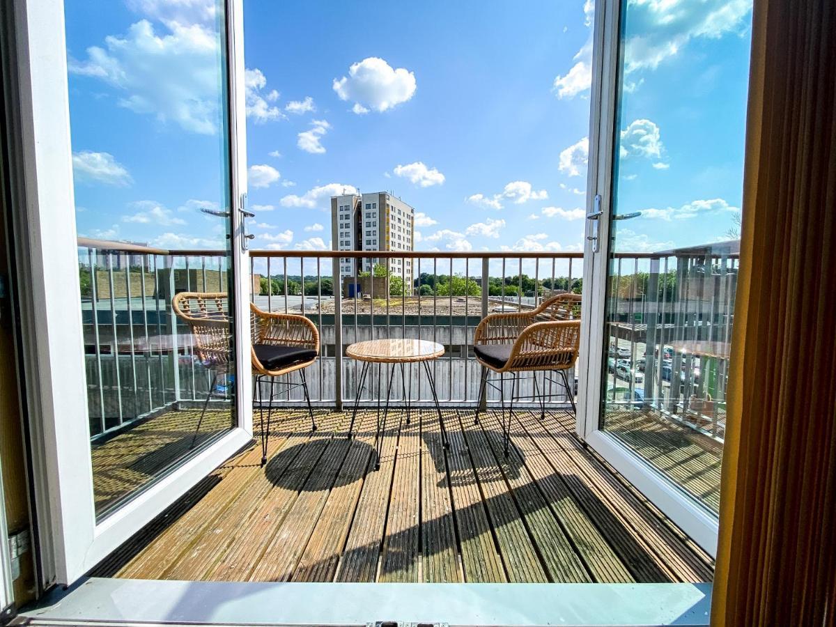 K Suites - Town Centre Hatfield ハットフィールド エクステリア 写真