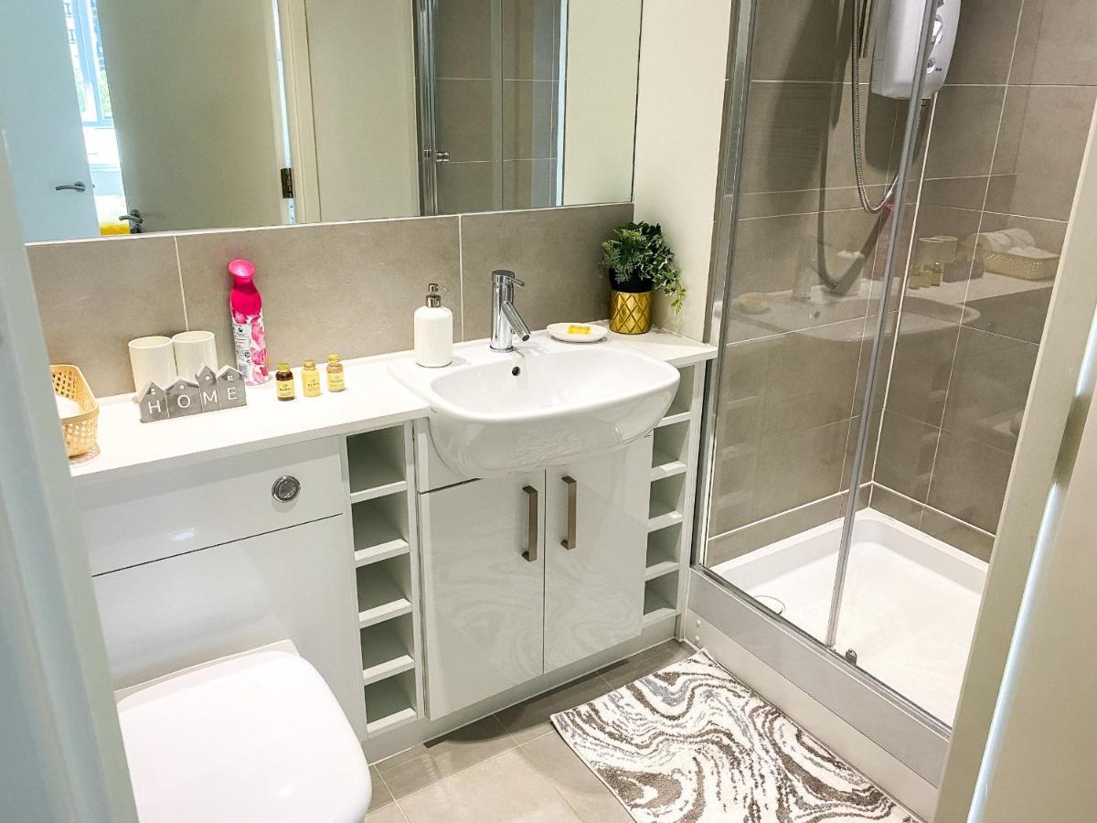 K Suites - Town Centre Hatfield ハットフィールド エクステリア 写真
